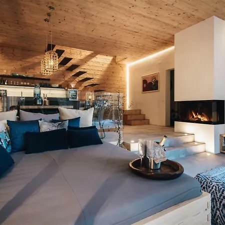 Four Elements Livingbyberger Campeggio Palfau
