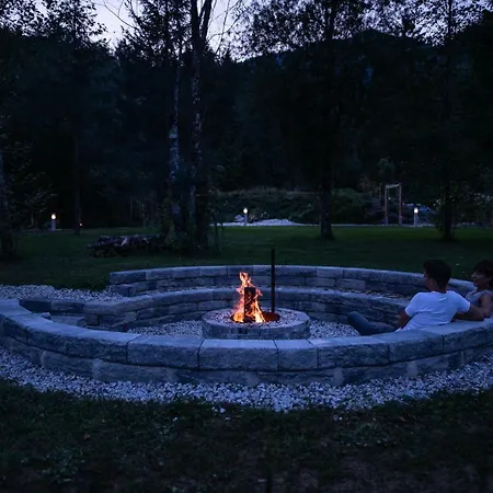 Four Elements Livingbyberger Campeggio
